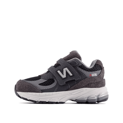 New Balance 2002 "Black" | IV2002RA