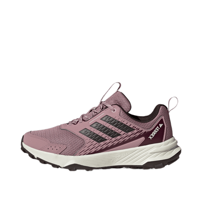 adidas-tracefinder-magic-mauve-aurora-coffee-maroon-hq5099