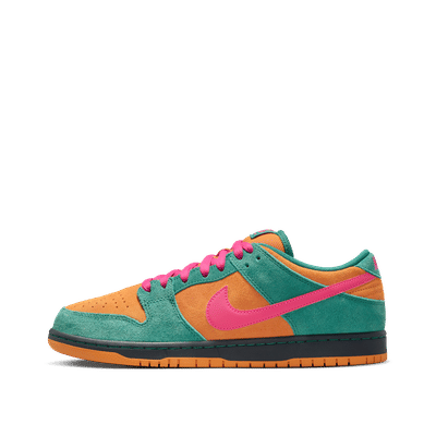 nike-sb-dunk-low-pro-green-hq1625-301