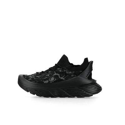 Hoka Restore "Black" | 1169150CRBN