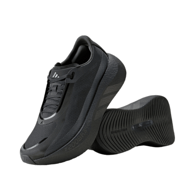 Adidas Hyperboost Edge "Core Black / Carbon / Carbon" | KI0358