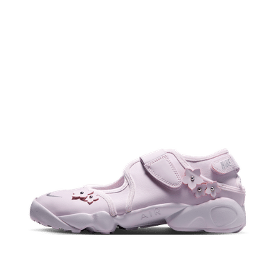 nike-air-rift-wmns-bleached-lilacmetallic-silver-wolf-grey-iv5682-500