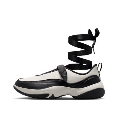 Jordan Pointe "Black" | IB8597-003