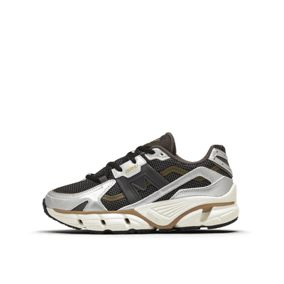 Karhu Super Fulcrum "Silver/Dark Gull Gray" | F860031