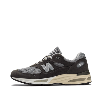 New Balance 991v2 - Made in UK "Forged Iron/Alloy/Smoked Pearl" | U991RG2