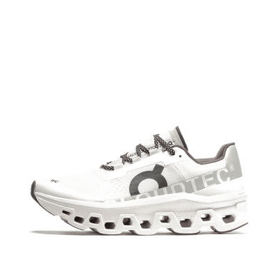 on-cloudmonster-wmns-white-6198433