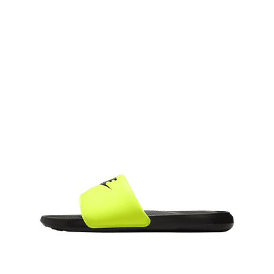nike-victori-one-slide-blackyellow-cn9675-015