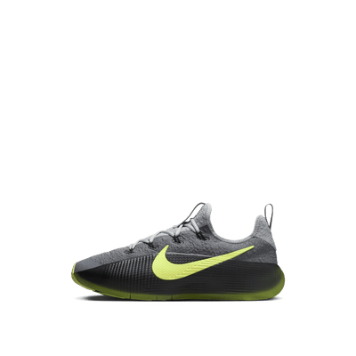 nike-lebron-1-smoke-greyvolt-fj6151-001