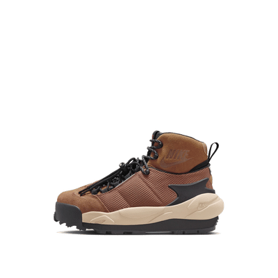 sacai x Nike Magmascape SP "Light British Tan" | FN0563-200