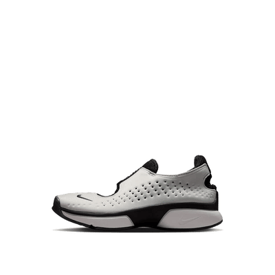Nike Rift 2 Wmns "Black and Metallic Silver" | IQ8006-003
