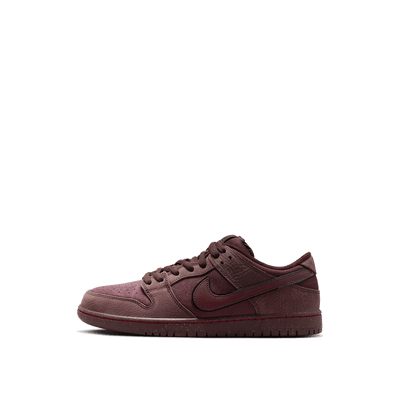 Nike SB Dunk Low "City Of Love Burgundy Crush" | FN0619-600