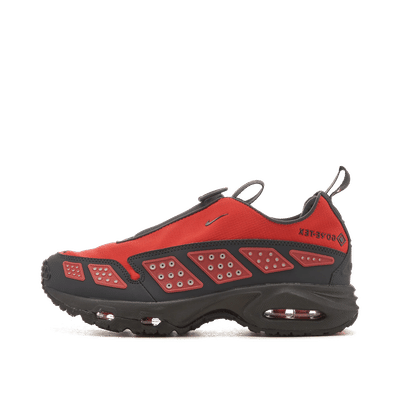 Nike Air Max SNDR Gore-Tex "Hyper Crimson/Dk Smoke Grey-Fire Red-Black-Silver" | FZ4238-800