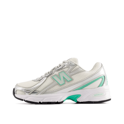 new-balance-740-silverbeige-g7402h8