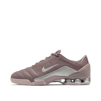 Nike Total 90 Shox Magia "Taupe Grey/Metallic Silver-Light Violet Ore" | IO9300-201