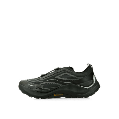 adidas-holo-peak-core-black-iron-metallic-footwear-white-ki1520