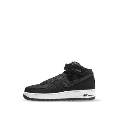 Nike Air Force 1 Mid Stussy "All Black" | DJ7840-001
Nike Air Force 1 Mid Stussy "Black/White" | DJ7840-001