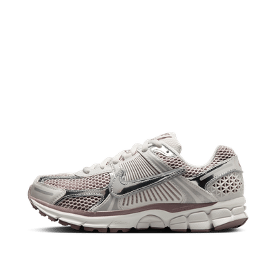 Nike Wmns Air Zoom Vomero 5 "Chrome Platinum Violet" | HV6417-001