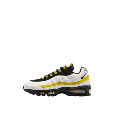 nike-air-max-95-og-whitesaffronquartzblack-hm4740-102