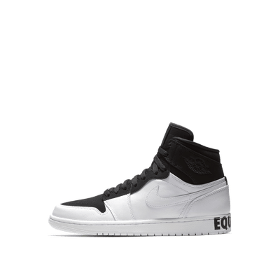 Jordan "Black/White/Metallic Gold/Black" | AQ7474-001