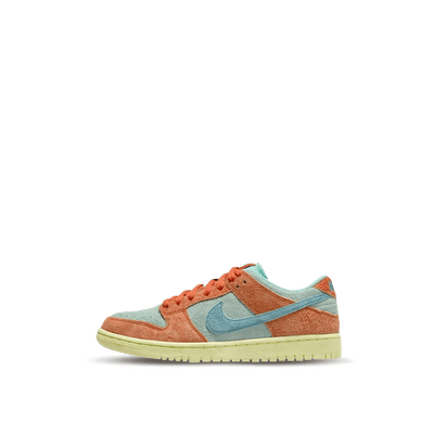 nike-sb-dunk-low-orange-emerald-rise-dv5429-800-nike-sb-dunk-low-noise-aqua-dv5429-800