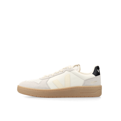 VEJA V-82 "Pure/Calcaire/Black" | VE3320942A