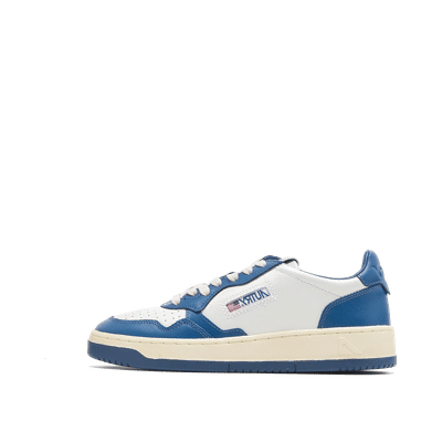Autry Medalist Low "White / Malibu Blue" | AULMWB69