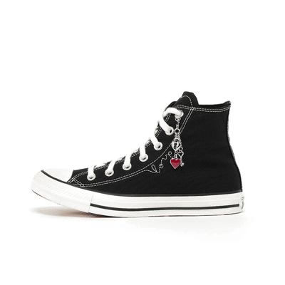 converse-chuck-taylor-all-star-hearts-a19056c