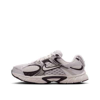 nike-v5-rnr-grey-hq6411-005