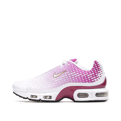 nike-air-max-plus-vii-raspberry-redwhite-metallic-gold-black-hq2197-601