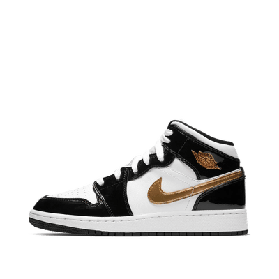 air-jordan-1-mid-se-black-gold-patent-leather-gs-bq6931-007