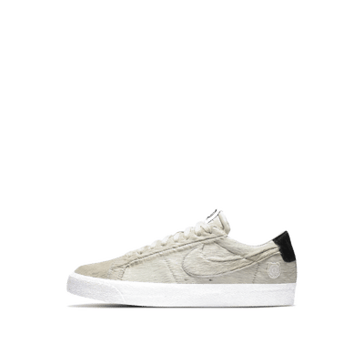Nike Blazer Low x MEDICOM TOY BE@RBRICK "Light Cream/Black/Light Cream" | CZ4620-200