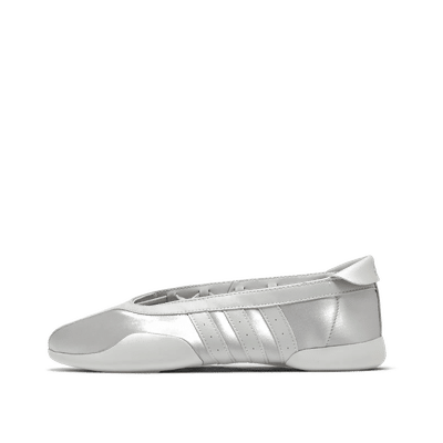 adidas-taekwondo-mei-ballet-silver-met-grey-one-ftwr-white-kj8370