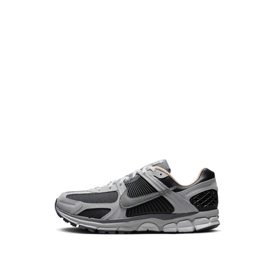 Nike Zoom Vomero 5 "Dark Smoke Grey/Smoke Grey/Light Smoke Grey" | HV5982-001