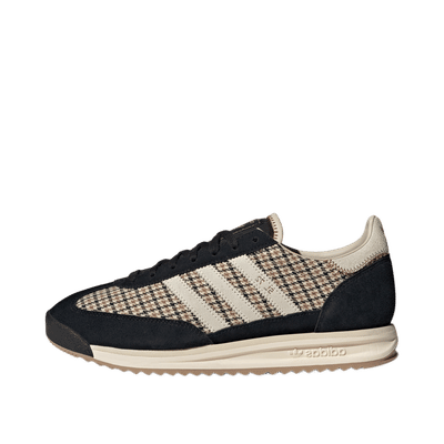 adidas-sl-72-rs-core-black-wonder-white-crystal-linen-kj1667