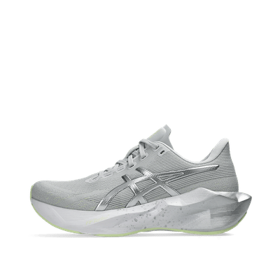 asics-novablast-6-platinumglow-green-1012c070-020