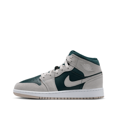 air-jordan-1-mid-brown-dq8423-110