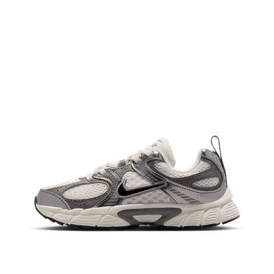Nike V5 RNR "Grey" | HQ6412-003