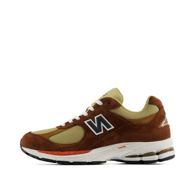 new-balance-2002-brown-u20022oq