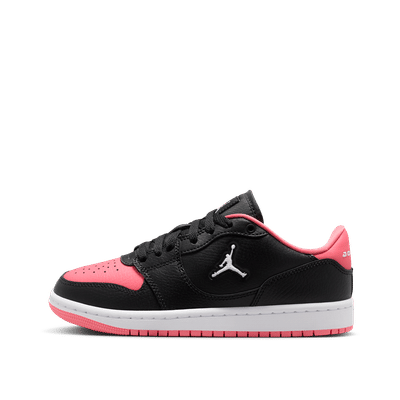Jordan Court Connect Low "Black" | IQ6016-004