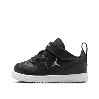 Jordan Court Connect Low "Black" | IQ6047-001