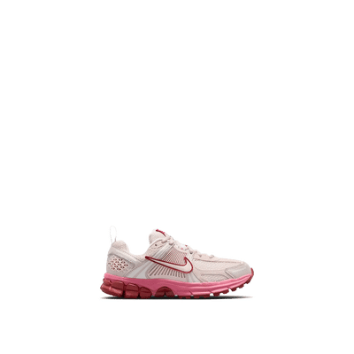nike-zoom-vomero-5-gs-silt-redpeonycrimson-hf6998-601