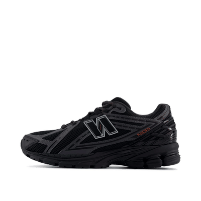 new-balance-1906-blackhot-tomato-u19069l0