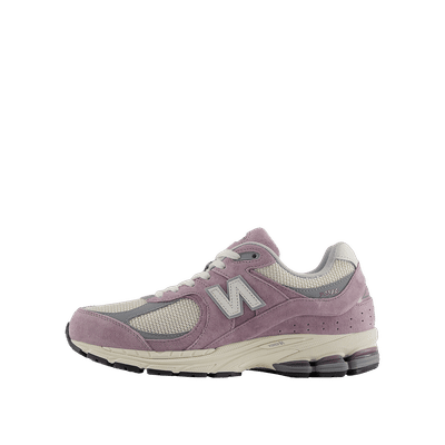 new-balance-u-2002-rrb-ice-wine-u2002rrb