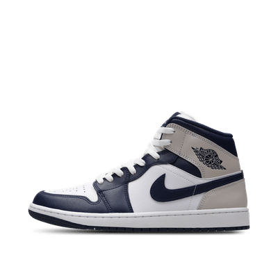 air-jordan-1-mid-white-dq8426-146