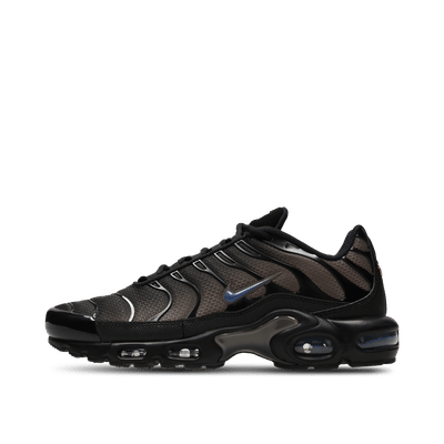 nike-air-max-plus-black-cave-stone-dm0032-018