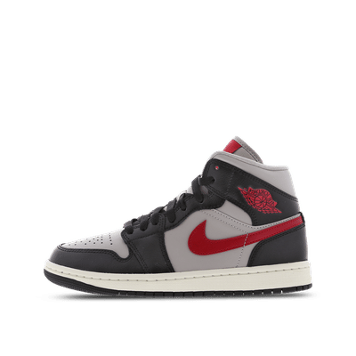air-jordan-1-mid-black-bq6472-060