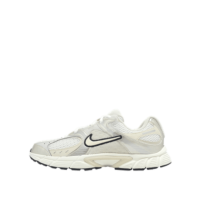 nike-v5-rnr-gs-blanc-hq6411-102