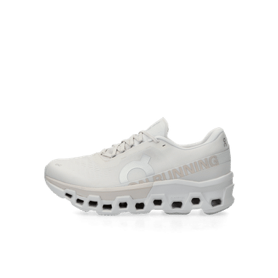 on-cloudmonster-2-pad-exclusive-sand-frost-3me10120838