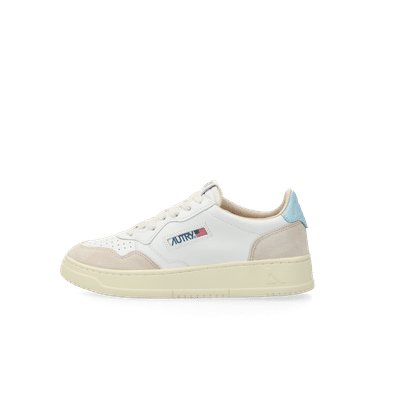 autry-medalist-low-w-white-st-blue-aulwls69