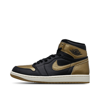 air-jordan-1-retro-high-og-black-metallic-gold-dz5485-071